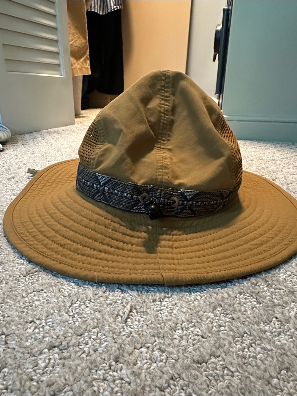 REI Unisex Tan and Navy Outdoor Bucket Hat